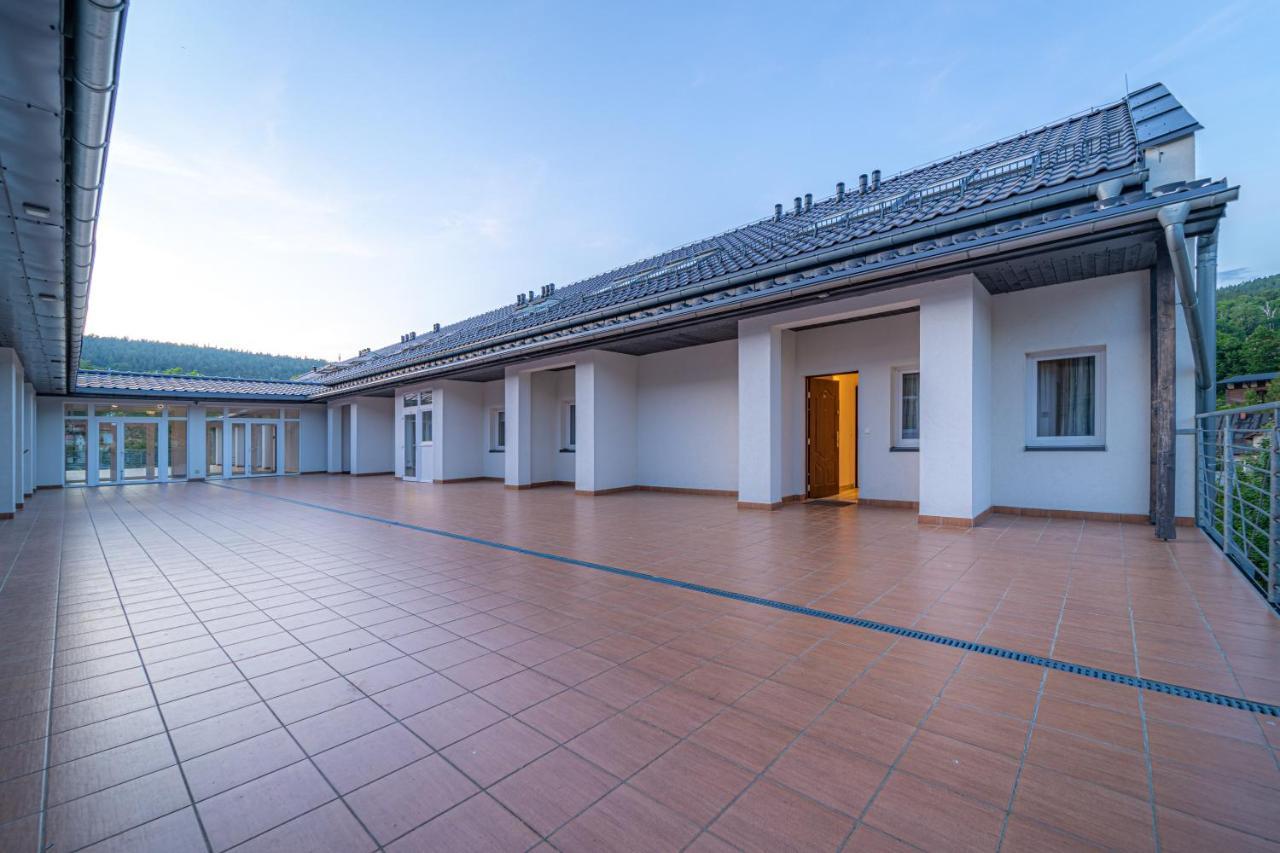 Apartament Rodzinny Plus Mountain Aparts Świeradów-Zdrój 外观 照片